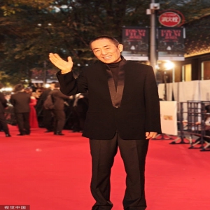 张艺谋现身东京国际电影节开幕式！自爆新片《第二十条》已经进入后期阶段